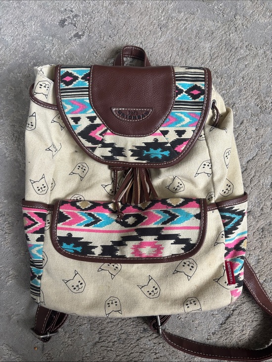 UNIONBAY Handbags - UNIONBAY Cream Canvas Backpack with Pink & Teal Aztec Trim